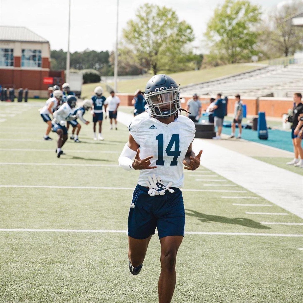 BLESSED TO RECEIVE AN OFFER FROM THE UNIVERSITY OF GEORGIA SOUTHERN🦅⚫️🔵 #goeagles <a href="/CoachRyanAplin/">Ryan Aplin</a> <a href="/HocoRecruits/">HOCO Football Recruits</a> <a href="/BearDownHOCO/">HOCO FOOTBALL</a> <a href="/CoachEdwards10/">Jeremy Edwards</a>