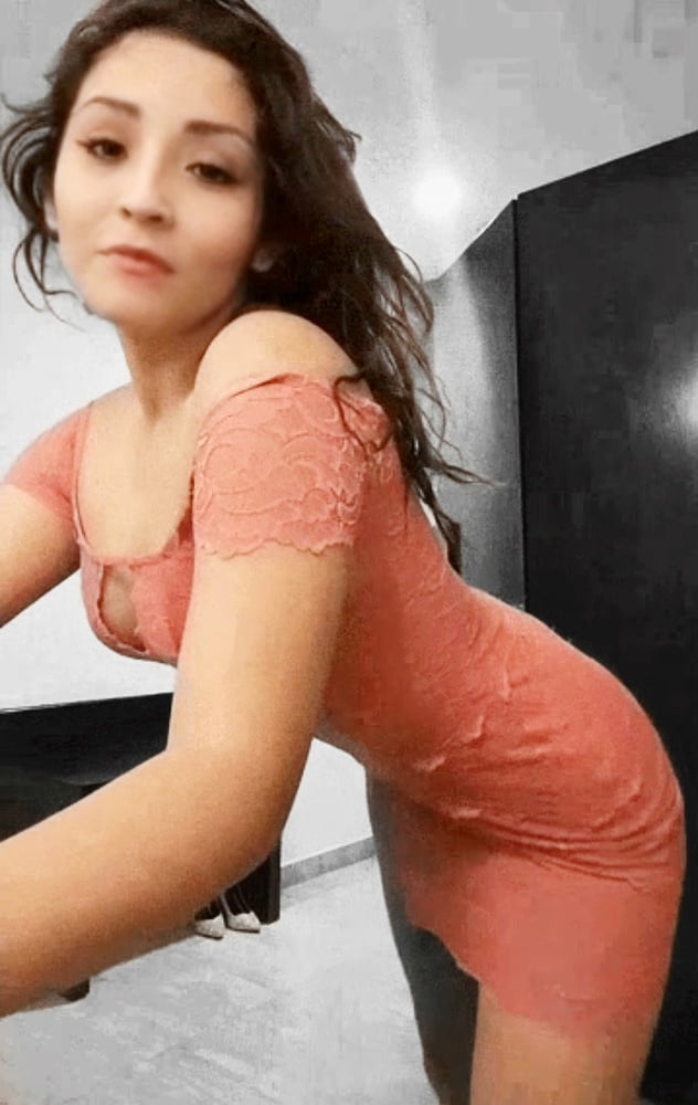 Eliza_2992's tweet photo. 😍😍😍
#hotteen
#slutgirl
#sexygirl
#sweetteen https://t.co/5LYguf5eVC