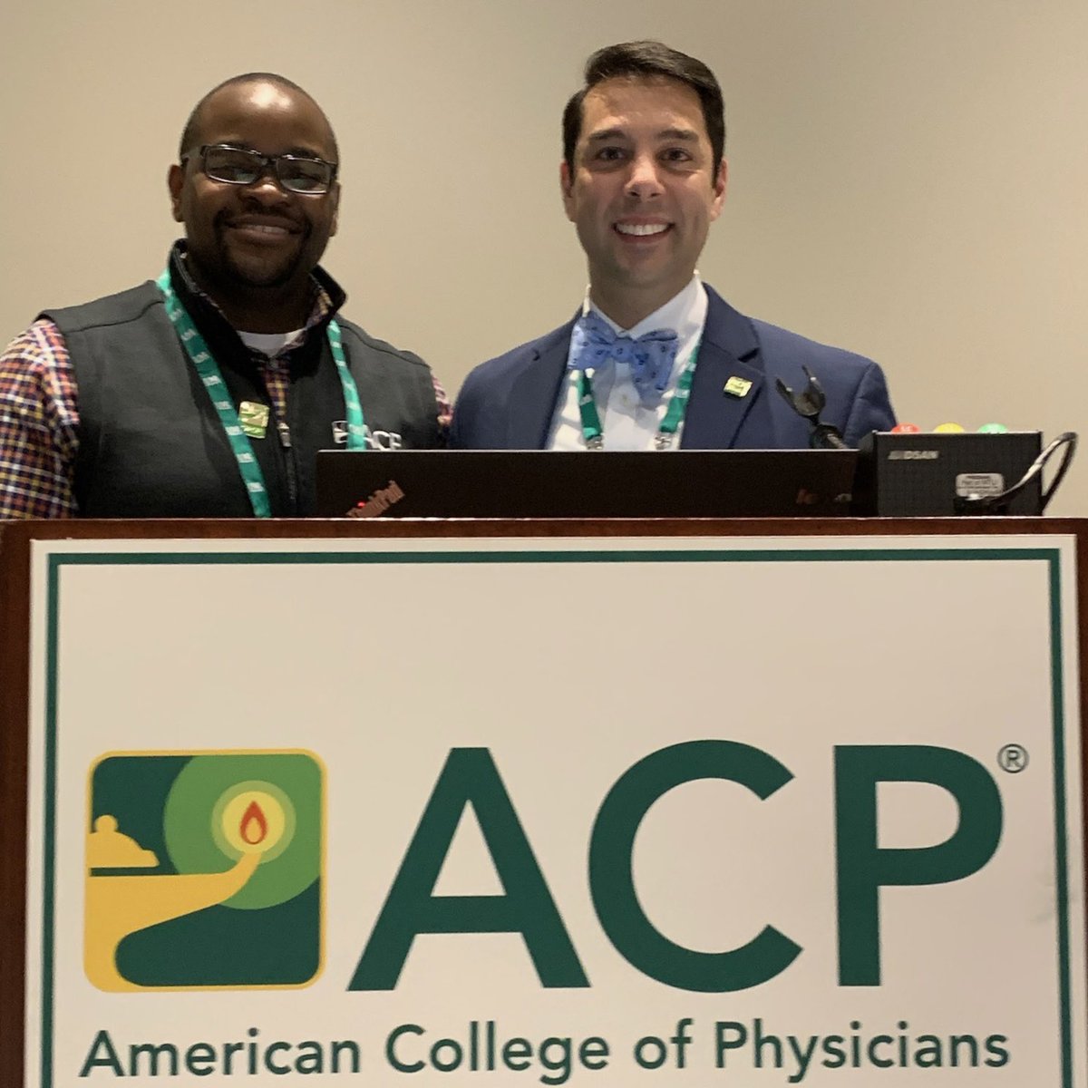 Proud to announce our work was recognized by @ACPinternists as one of 10 top research abstracts at #ACP2022. 4,000 applied! Thankful for the recognition and appreciative for such a great team! 

#ACPResFel #Research #PhysicianScientist #IM2022