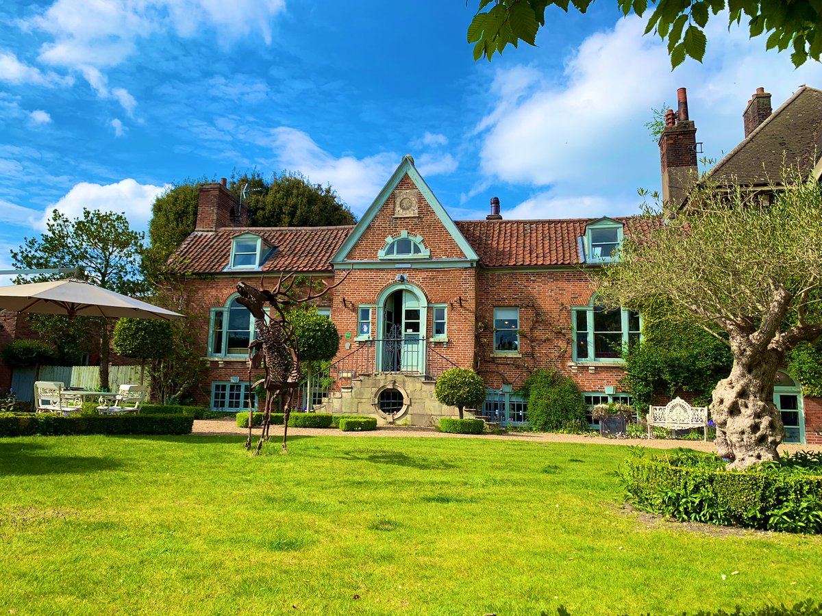 Strattons Hotel tweet media