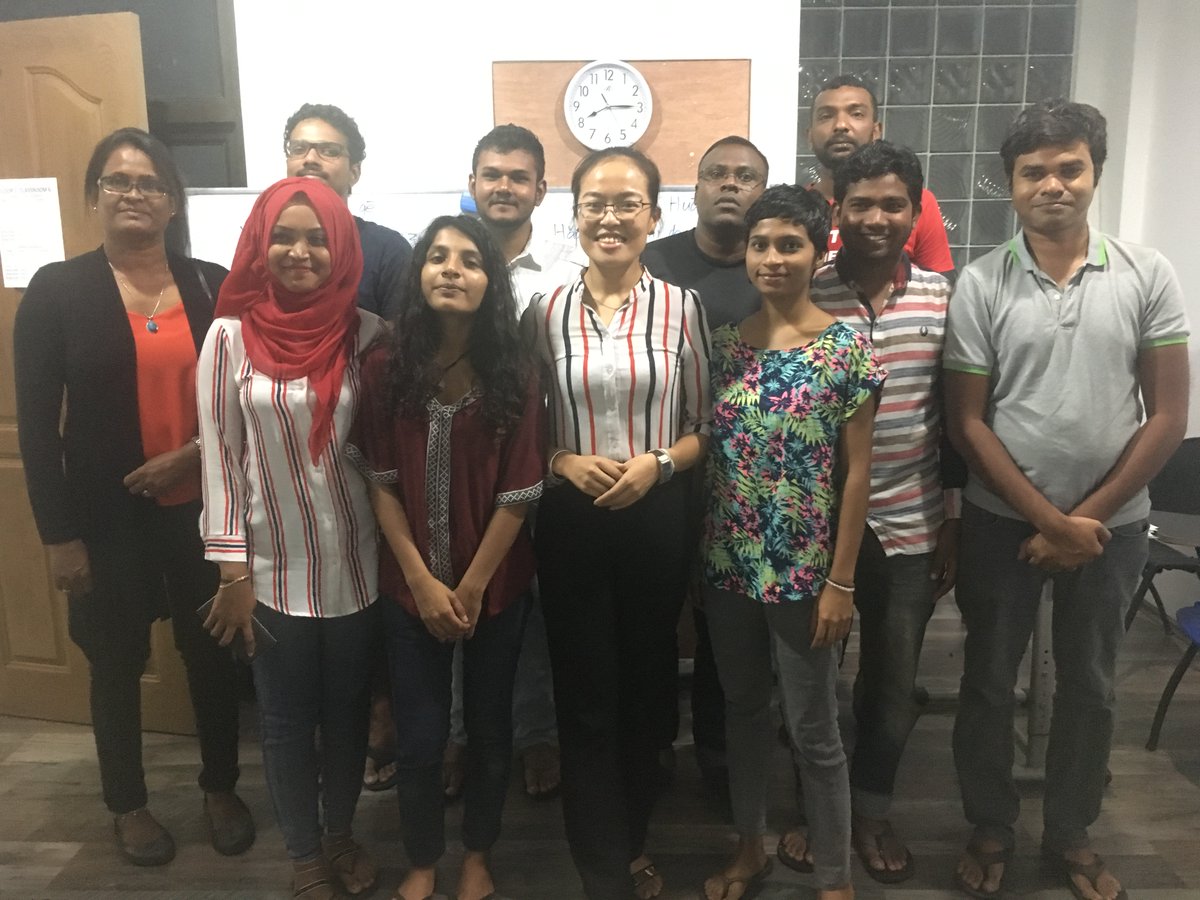 ChinaEmbassy_MV's tweet photo. #ChinaMaldivesAt50 #storytelling
15. Chinese Cultural Ambassador Chen Yumin
1/6 Devoted to the promotion of Chinese language and Chinese culture in Maldives, Ms. Chen Yumin has promoted exchanges and understanding between the people of China &amp; Maldives for nearly a decade. https://t.co/G7ptzBrhEv