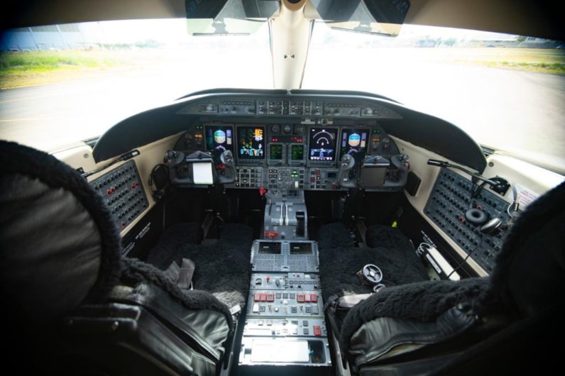 GlobalAir's tweet image. 2000 Learjet 45 - @intlams

Complete Log Books
Enrolled Engine Programs
Always Hangered
Digital Maintenance Tracking

View complete specs: globalair.com/aircraft-for-s…

#learjet45 #learjet #bizjet #privateaviation