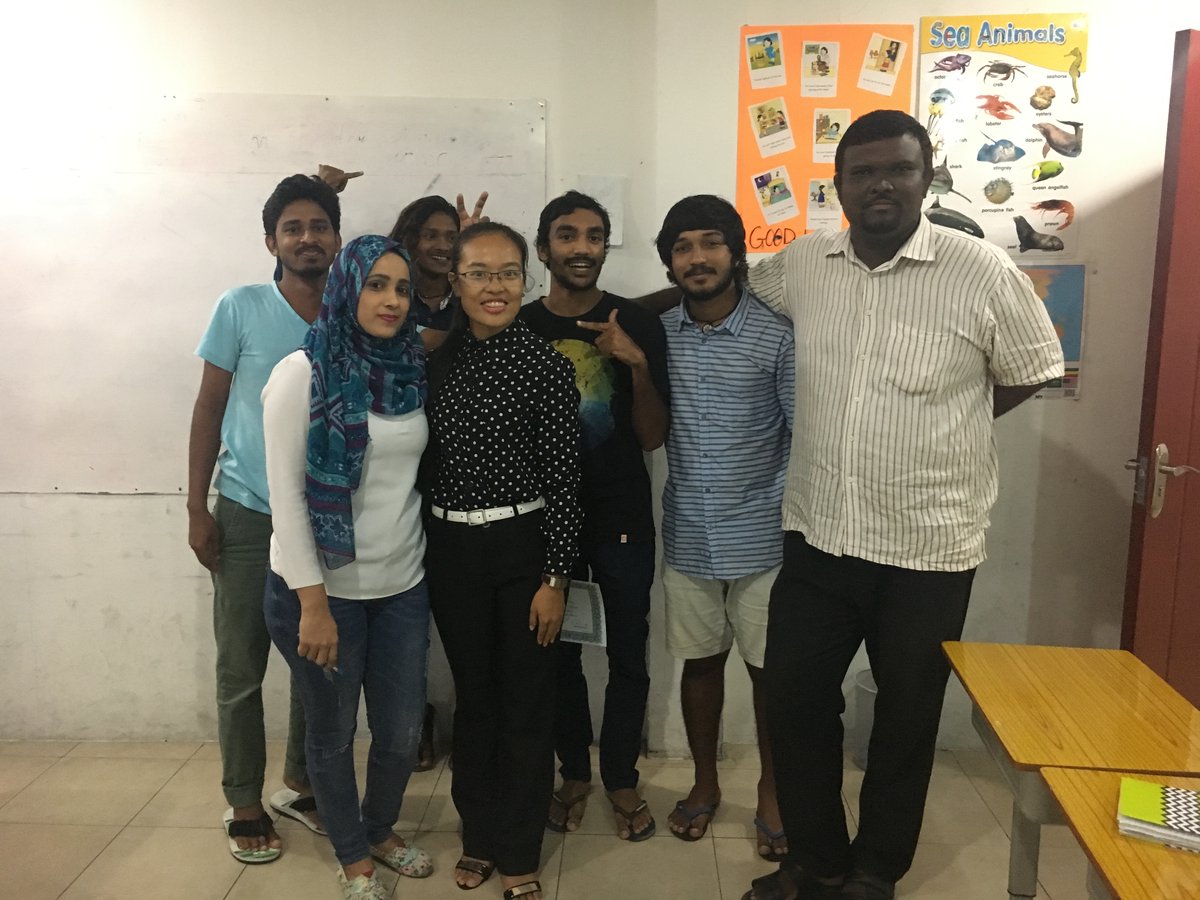 ChinaEmbassy_MV's tweet photo. #ChinaMaldivesAt50 #storytelling
15 2/6 Chen has been teaching Chinese at the Language Learning Center @LLCMALDIVES since April 2014. Chen has taught over 400 Maldivians to learn Chinese, who can communicate smoothly in receiving Chinese tourists and get better job opportunities. https://t.co/wEVmc68Xhh