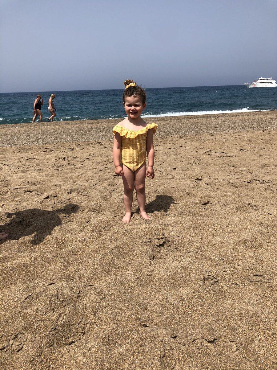 WendyBo65119908's tweet photo. Emotional day for us as a family but we are in our favourite place with our favourite people. #beautifullatchibeachcyprus #memories #familyandfriends  #beachbaby https://t.co/VYxdXHTSNb