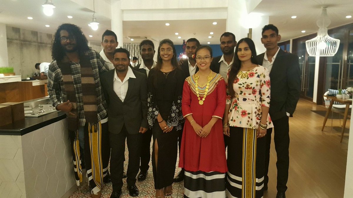 ChinaEmbassy_MV's tweet photo. #ChinaMaldivesAt50 #storytelling
15. 5/6 Chen is keen on 🇨🇳🇲🇻cultural exchange activities: encouraged girls of two countries to join the "Women’s Dive Day" event, joined in NEYVAA Freediving, co-showed with Maldivian singers and performers and etc. 
@diverslodge
@FreediveMV https://t.co/BKBFDQK541