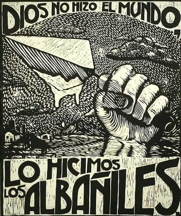KurtHackbarth's tweet photo. Feliz día de la Santa Cruz. https://t.co/BHd7umMxwI