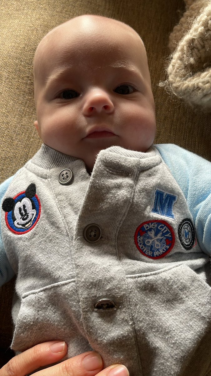 Mayo, mes de la concientizacion de Síndrome de Prader Willy.
A Timoteo lo diagnosticaron con 2 meses y nunca habíamos escuchado hablar de esta enfermedad poco frecuente. 
Concientizar para incluir, amar, estimular, acompañar 
#praderwillysindrome 
#5meses