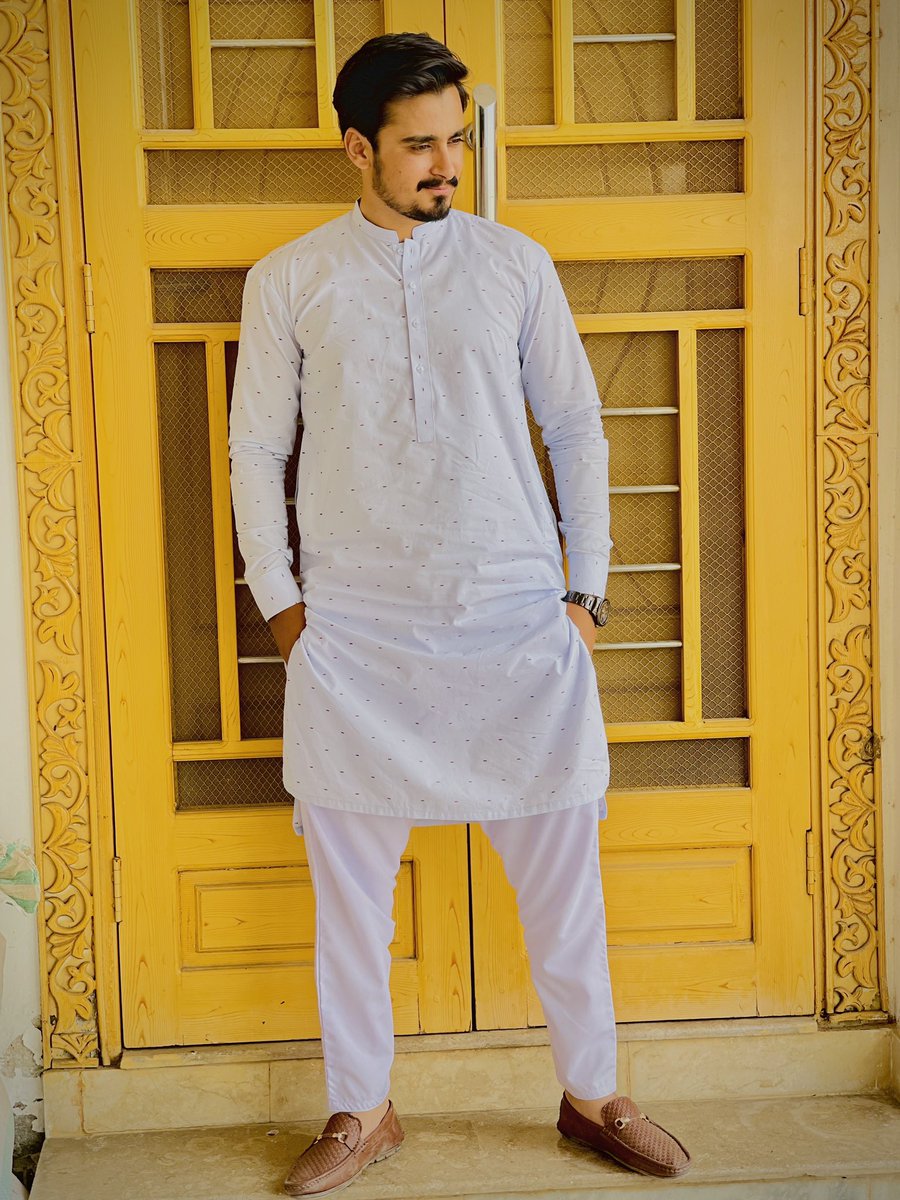 UmerOye's tweet photo. Eid 2k22 https://t.co/NTiwxEIMcj