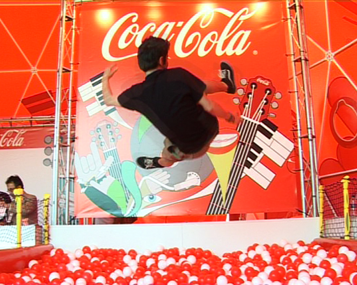 ¿Necesitas tener algún tipo de presencia en festivales? ¿Necesitas algo innovador? 

Os presentamos unos ejemplos de instalaciones que hicimos para festivales a nivel nacional.

No lo dudes, cuéntanos que necesitas en david@eventosconcable.com o llámanos a 622857232.