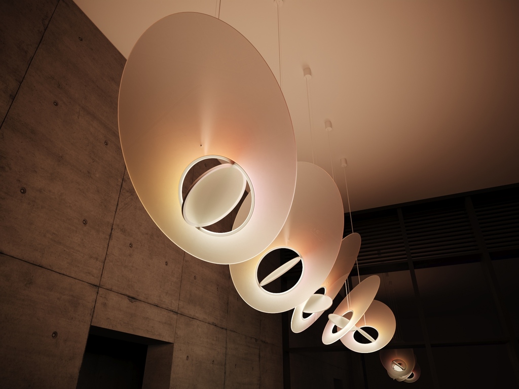 Another Lighting Design awardee from last year is The Introvert Extrovert range by @haberdasheryltd which explores the dynamic interplay between two unique states of being, realised through two connected but independent illuminated elliptical forms. 
⁠
#DesignGuildMark #Lighting