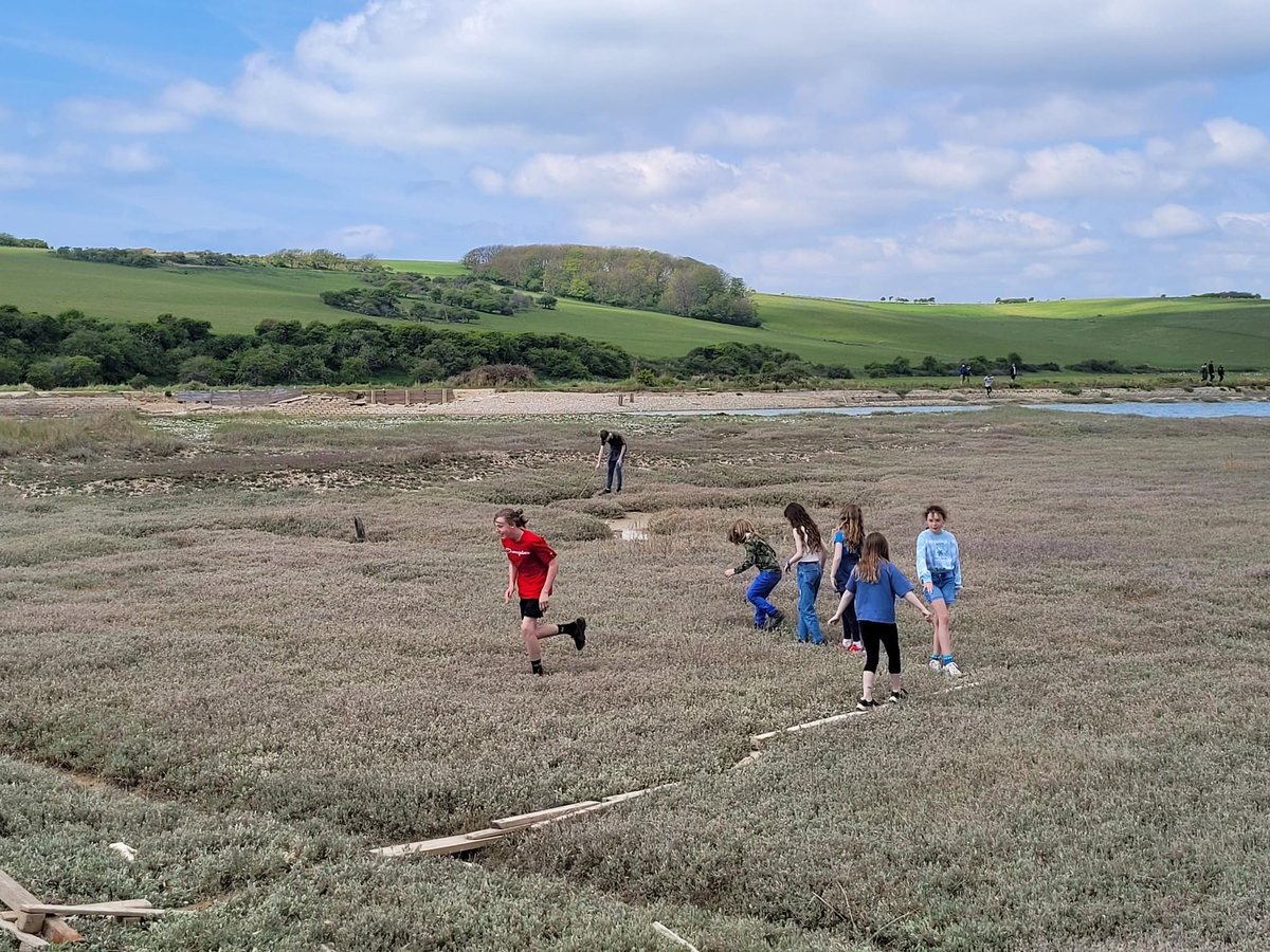 BrightonYac's tweet photo. Reports back that it was the "Best YAC session yet!" from some of our members @sussexPillbox @UnseenSussex sparking wonder in the next generation of enthusiasts!
#youngarchaeologists #archaeologyforall #cuckmerevalley #sussexarchaeology #worldwararchaeology #sussexmlitaryhistory https://t.co/Zb16KtuDiG