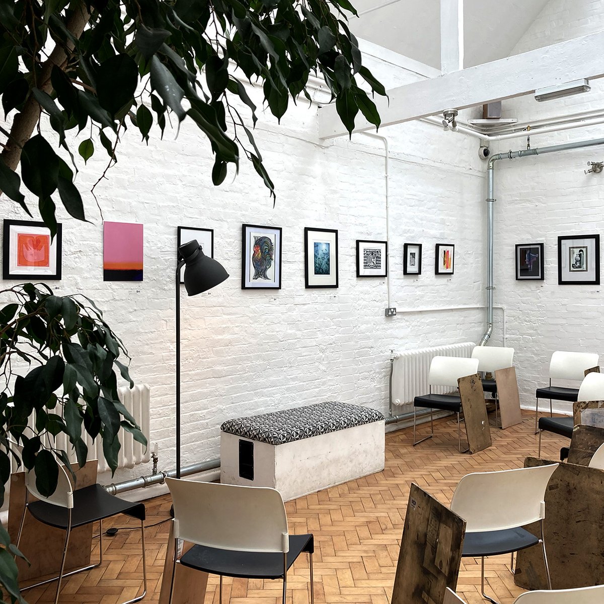 Life Drawing tonight!  6pm to 7.30 and 8pm to 9.30
All welcome to attend, £10 a ticket, all abilities!
(please bring materials) See you tonight.