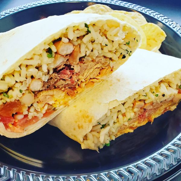 PitTakeBBQ's tweet image. Another customer favorite is back today! Stop in to grab one of our #BBQ Burritos! 

A Huge Flour Tortilla is loaded with Cilantro Lime Rice, Pinto Beans, Slow Cooked Pork, Cheddar, Salsa and Sour Cream!!

#supportyourlocalpitmaster #PitTakeBBQ