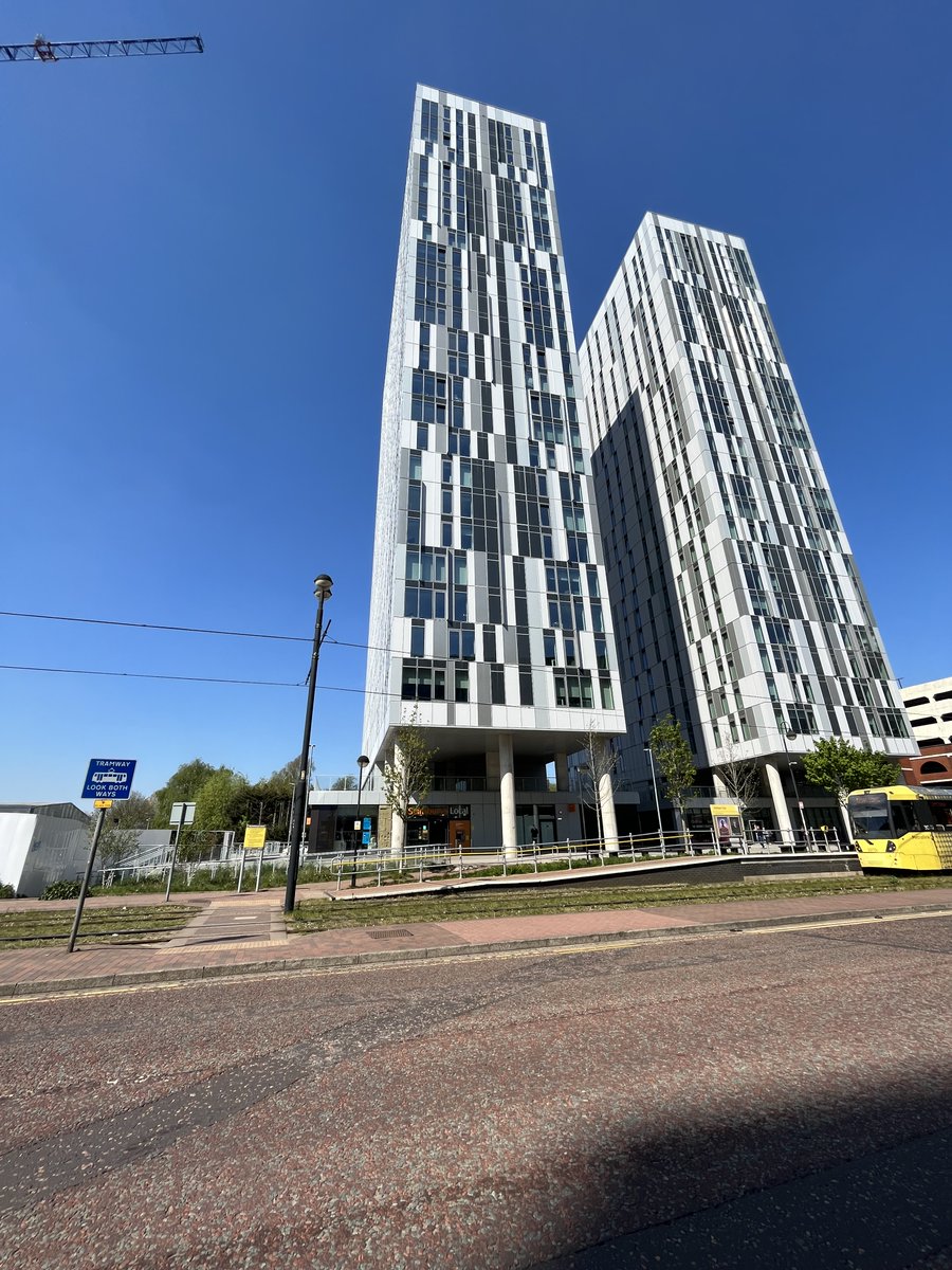 yieldit's tweet photo. INVESTMENT OPPORTUNITY | NET YIELD 4.01%

This fabulous apartment is located on the fourth floor of the desirable X1 Media City development. MediaCityUK is an in-demand area for tenants and investors.

Look here: https://t.co/McXVdv3bmS

#propertymanchester #salford #investment https://t.co/GEdZTrSwxv