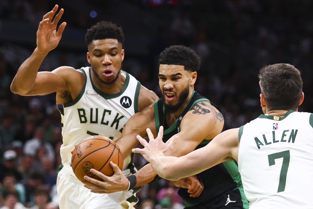 MarvelSportsTlk's tweet photo. 🚨🚨LAST SHOW OF THE YEAR🚨🚨

Stanley Cup Playoffs: Can Panthers reverse Presidents Trophy curse?
NBA Round 2: Are Bucks too much for Celtics?
NFL Draft quick recap
MLB: Yankees are best team in baseball till someone else proves it

It all ends tonight at 8pm on @WQAQradio https://t.co/UDraYTIyQ8
