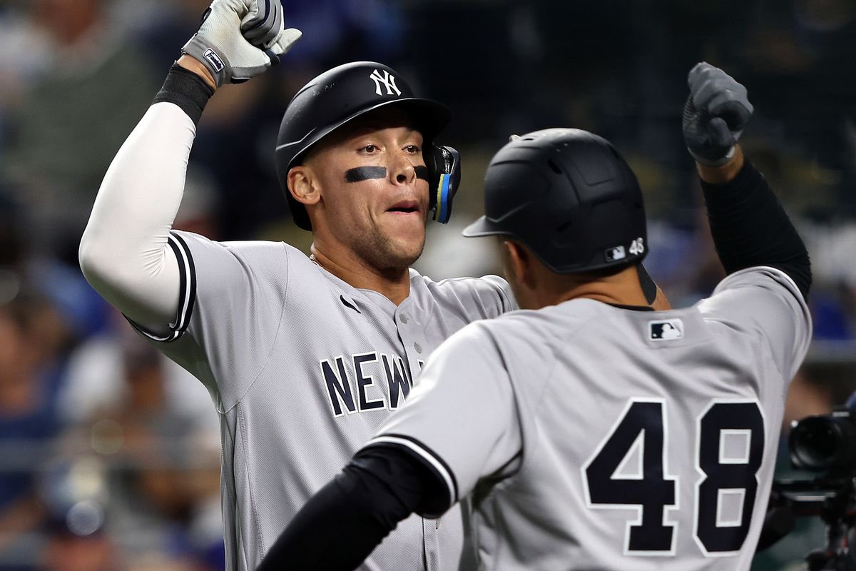 MarvelSportsTlk's tweet photo. 🚨🚨LAST SHOW OF THE YEAR🚨🚨

Stanley Cup Playoffs: Can Panthers reverse Presidents Trophy curse?
NBA Round 2: Are Bucks too much for Celtics?
NFL Draft quick recap
MLB: Yankees are best team in baseball till someone else proves it

It all ends tonight at 8pm on @WQAQradio https://t.co/UDraYTIyQ8