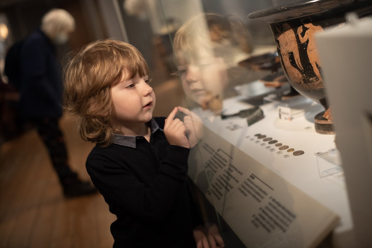 NE_Museums's tweet photo. We're keen to get feedback on Newcastle's cultural offer and how we can encourage more people to engage with cultural venues. Please complete our survey and we’ll enter you into a draw to win two tickets to Bugsy Malone The Musical at @TheatreRoyalNew https://t.co/qIEAgLrI88 https://t.co/53cQSnngnC