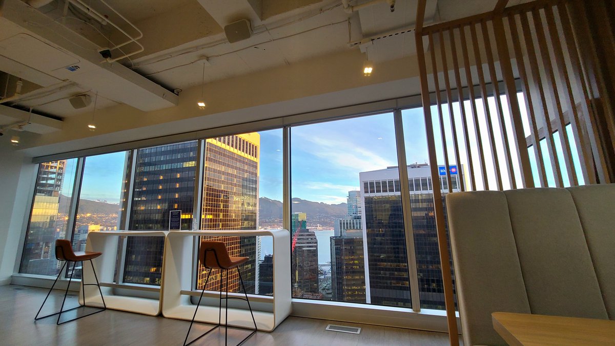 Stunning morning views from our Vancouver location at 1055 West Georgia Street 🌞 #culture #coworking #iqoffices
