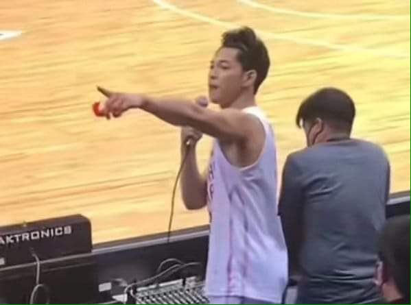 guanzoned's tweet photo. I just wanna ask kung naghalo-halo na ba election anxiety at academic anxiety ng mga estudyante d'yan? https://t.co/jGWHYs0qVs
