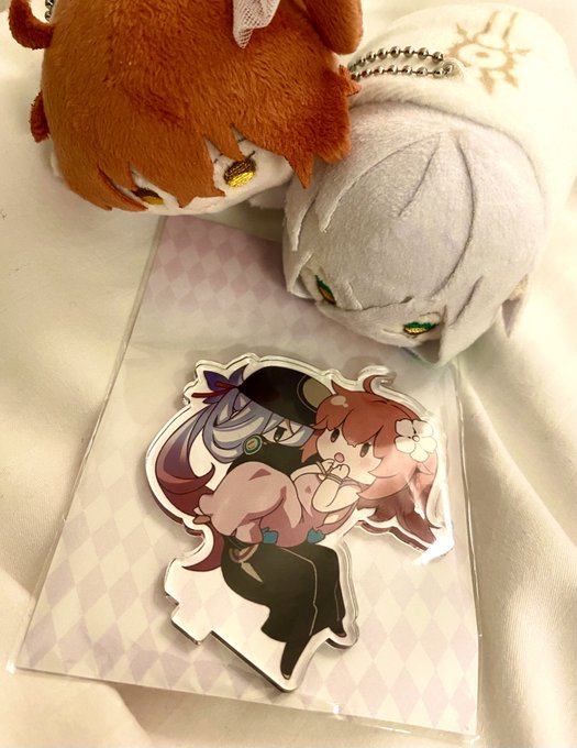 @rara_toybox 未開封美品を見つけたのでこちら1つ持ち込みます
単品での値段設定に悩んだので、新刊とのセットで1000円です 