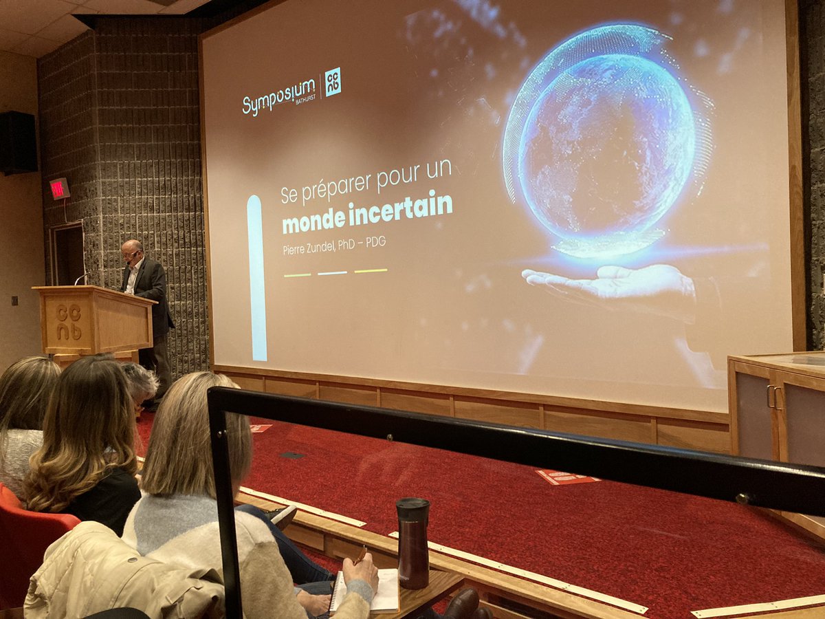 Notre PDG <a href="/PierreZundel/">Pierre Zundel 🇺🇦</a> à l’ouverture du Symposium 2022 à #Bathurst <a href="/CCNBOfficiel/">CCNB</a>