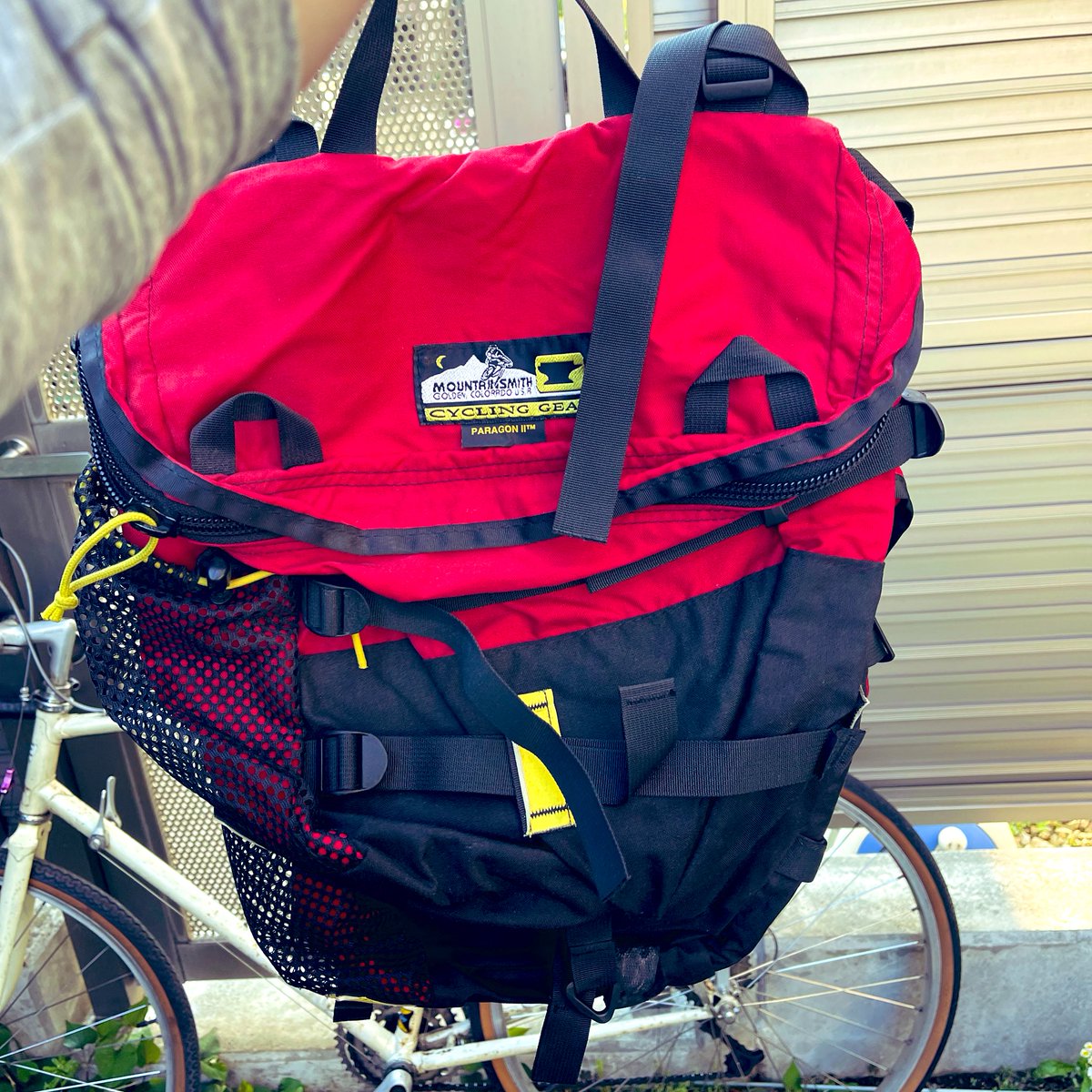pakusako's tweet photo. かつて活躍したランドナーに
再び夢を与えた…なーんてね。
#マウンテンスミス
#サイクルスミス
#mountainsmith
#cyclesmith https://t.co/pnxHATHrz5