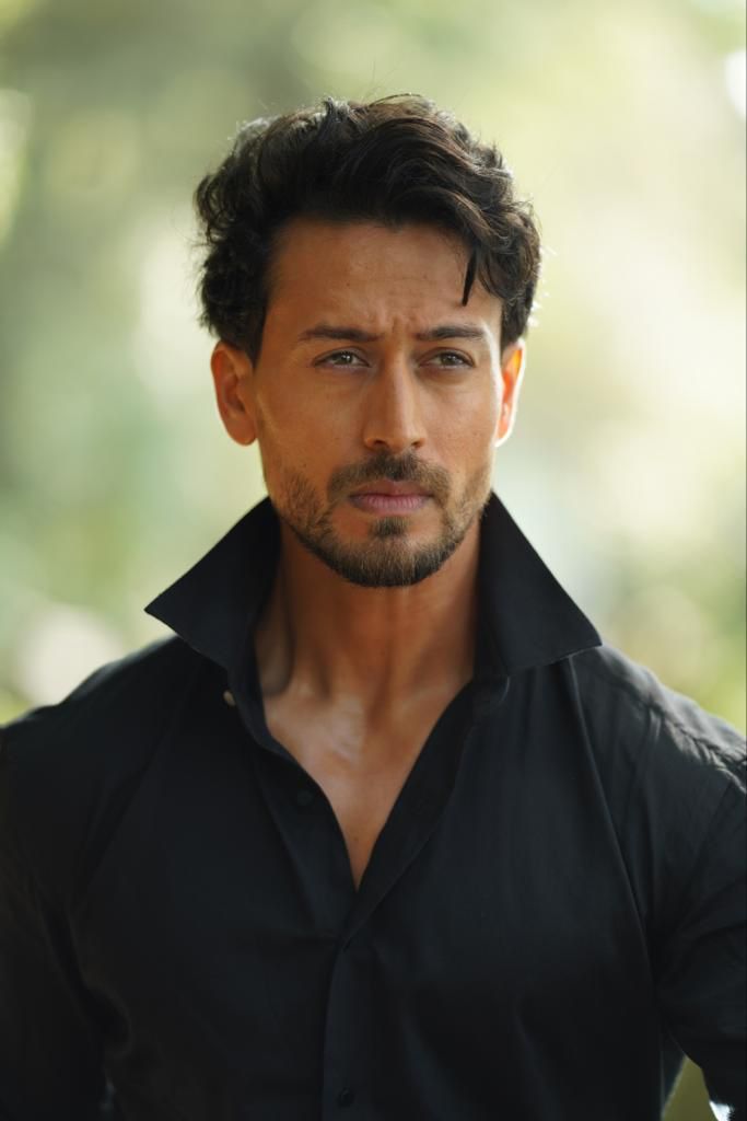 Ramesh Bala (@rameshlaus) on Twitter photo . <a href="/iTIGERSHROFF/">Tiger Shroff</a> is working hard day and night for his upcoming line-up of action films! Are you ready to be stunned with the Star’s mass appeal? . <a href="/iTIGERSHROFF/">Tiger Shroff</a> is working hard day and night for his upcoming line-up of action films! Are you ready to be stunned with the Star’s mass appeal?