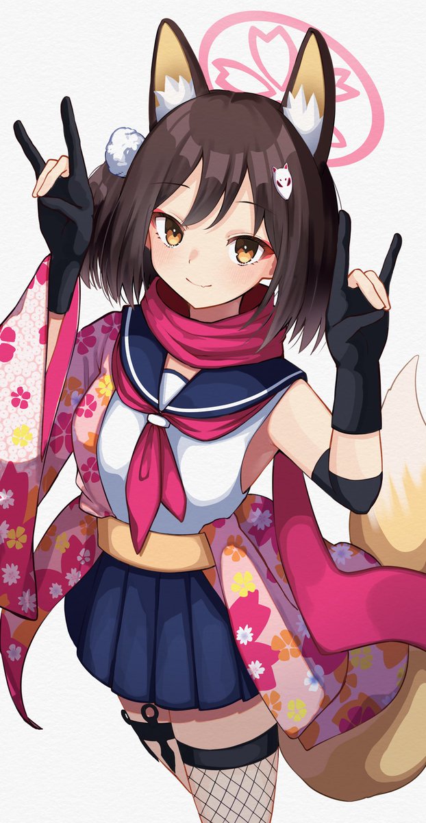 izuna (blue archive) 1girl animal ears solo fox ears tail gloves fox tail  illustration images