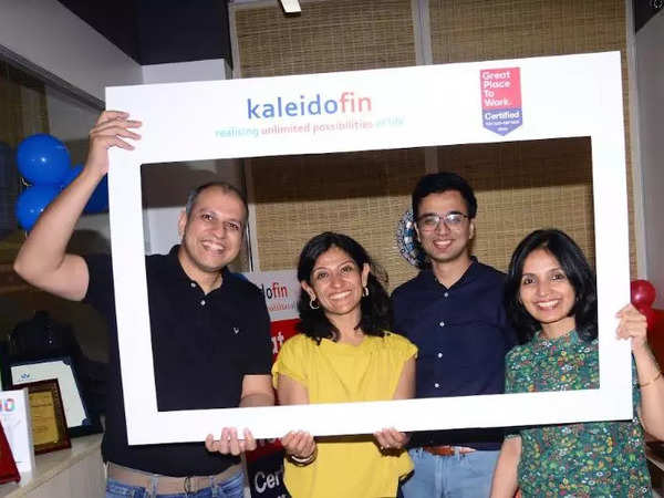 Guidance Tamil Nadu (@guidance_tn) on Twitter photo Congratulations <a href="/kaleidofin/">kaleidofin</a> on your latest round of funding led by Michael and Susan Dell Foundation. Startups like you are the new torcher bearers of growth and innovation.
Read more: bit.ly/38OR4L7
#ThriveInTN
<a href="/Sucharita_2011/">Sucharita</a> <a href="/puneet_gupta/">Puneet Gupta</a> <a href="/Vipulsekhsaria/">Vipul Sekhsaria</a> Congratulations <a href="/kaleidofin/">kaleidofin</a> on your latest round of funding led by Michael and Susan Dell Foundation. Startups like you are the new torcher bearers of growth and innovation.
Read more: bit.ly/38OR4L7
#ThriveInTN
<a href="/Sucharita_2011/">Sucharita</a> <a href="/puneet_gupta/">Puneet Gupta</a> <a href="/Vipulsekhsaria/">Vipul Sekhsaria</a>