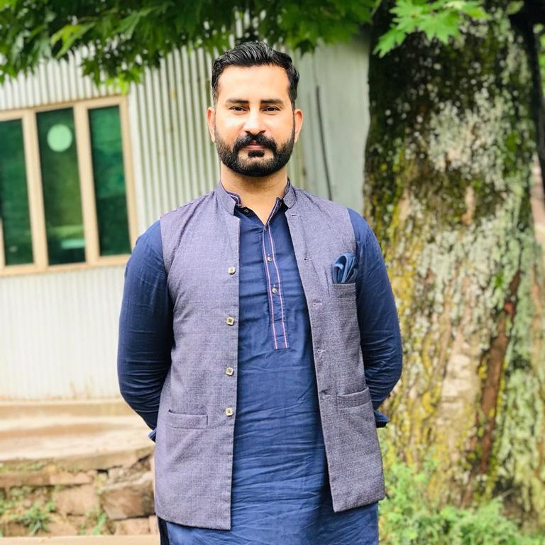 SaAdi60609's tweet photo. #NewProfilePic https://t.co/RJI7hoEIa0