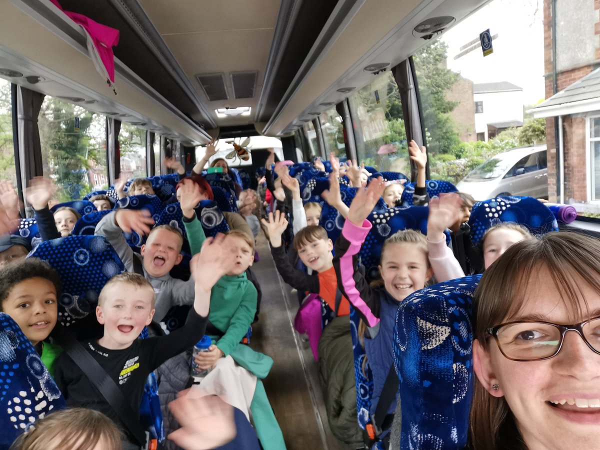 🚌🚌We're off! 🚌🚌
Colomendy here we come!!!! @MrsLancsStMarys @MissMcReStMarys @NFollinStMarys <a href="/Miss_S_Allwood/">S Allwood</a> <a href="/DonnaLind23/">Donna</a> <a href="/pinder_joanne/">Joanne Pinder</a>