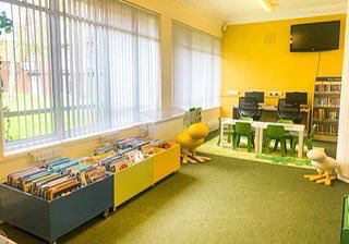 GreenwichLibs's tweet image. Visit #ColdharbourLibrary during their opening hours (click here: bit.ly/3LFhT2F) to see their newly decorated children’s library! Borrow books, attend activities, make new friends — make sure to remember your library card!📚 @Royal_Greenwich @Better_UK #LoveYourLibrary