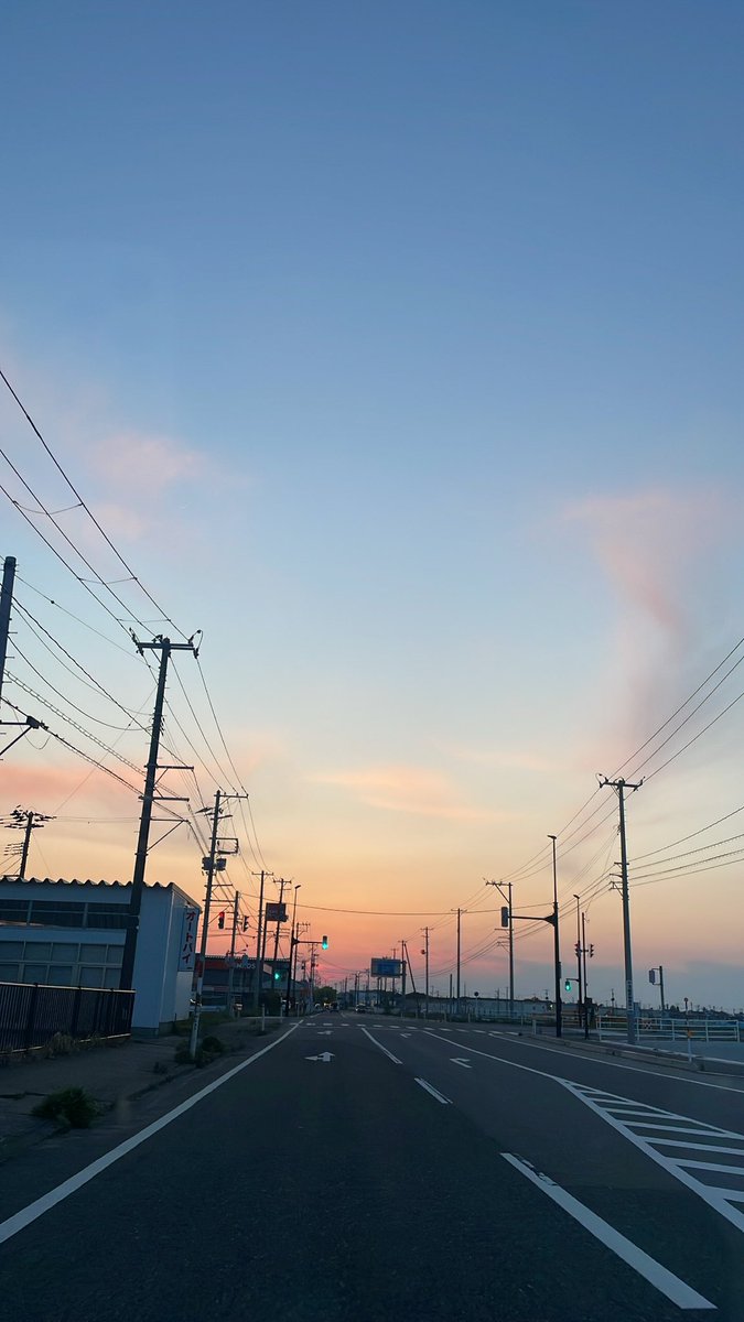 ____smr13's tweet photo. https://t.co/Ow6KuAZeA9