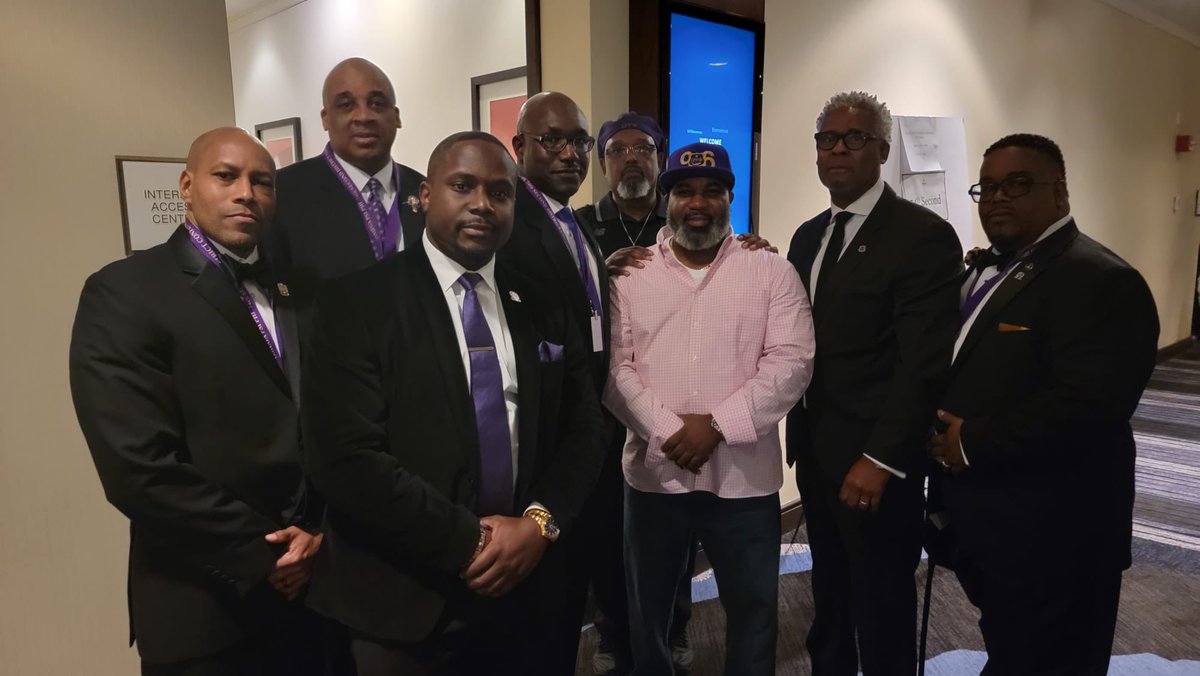 JerseyCityQues's tweet photo. Congratulations to Bro. Dwayne R. Adams (Chapter Founder) for being award the Corridor Rep of the Year Award #JerseyBruhz #ΩΨΦ #NΛΛ #2ndD #JerseyCityOmegas #FIETTS #RQQ #OmegaPsiPhi #DaBruhz
#TheNLLRevolutionWillNotBeTelevised https://t.co/hnhciDeCKt