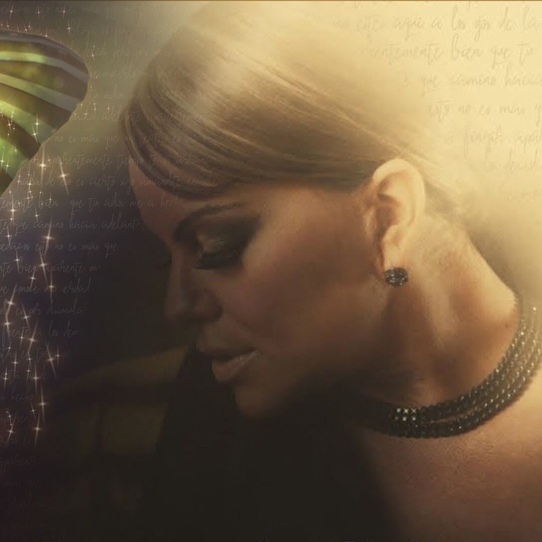 ForJenniRivera's tweet photo. Posted @withregram • from a @jennirivera 841 🦋
Créditos página oficial de Jenni Rivera en Instagram 
#JenniRivera #JenniRiveraFashion #LaDivaDeLaBanda #LaGranSeñora #MariposaDeBarrio #Motivos #JenniRivera2022 #JenniVive 
#TeamJenniRivera #JenniRiveraTeam 🦋 https://t.co/qu6DgRy9fg