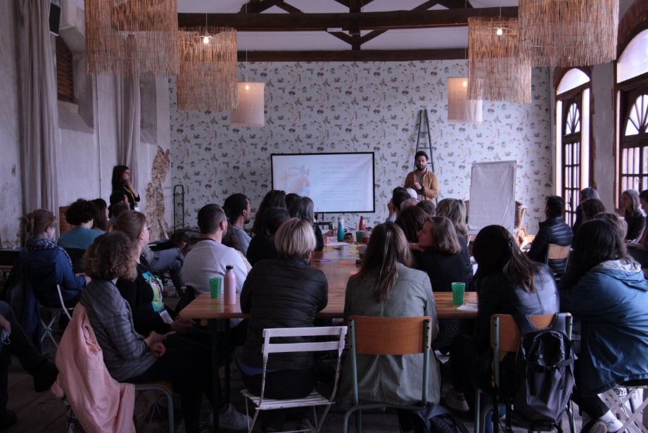 Ouishare France tweet media