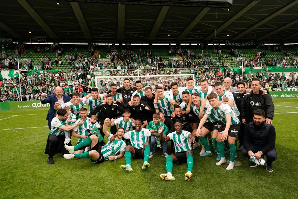 Iñigo Sainz-Maza (@inigo_8) on Twitter photo 💚 Enhorabuena racinguistas, objetivo conseguido 💚
Orgulloso de todos y cada uno de los que lo han hecho posiblo, EQUIPAZO.
A veces los sueños se cumplen.
G R A C I A S
1/05/2022
<a href="/realracingclub/">Real Racing Club</a> 💚 Enhorabuena racinguistas, objetivo conseguido 💚
Orgulloso de todos y cada uno de los que lo han hecho posiblo, EQUIPAZO.
A veces los sueños se cumplen.
G R A C I A S
1/05/2022
<a href="/realracingclub/">Real Racing Club</a>