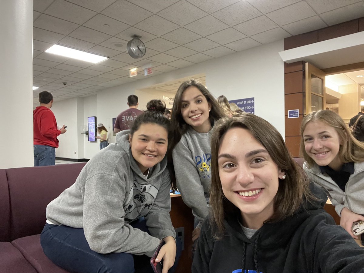 USD 303 Media tweet media