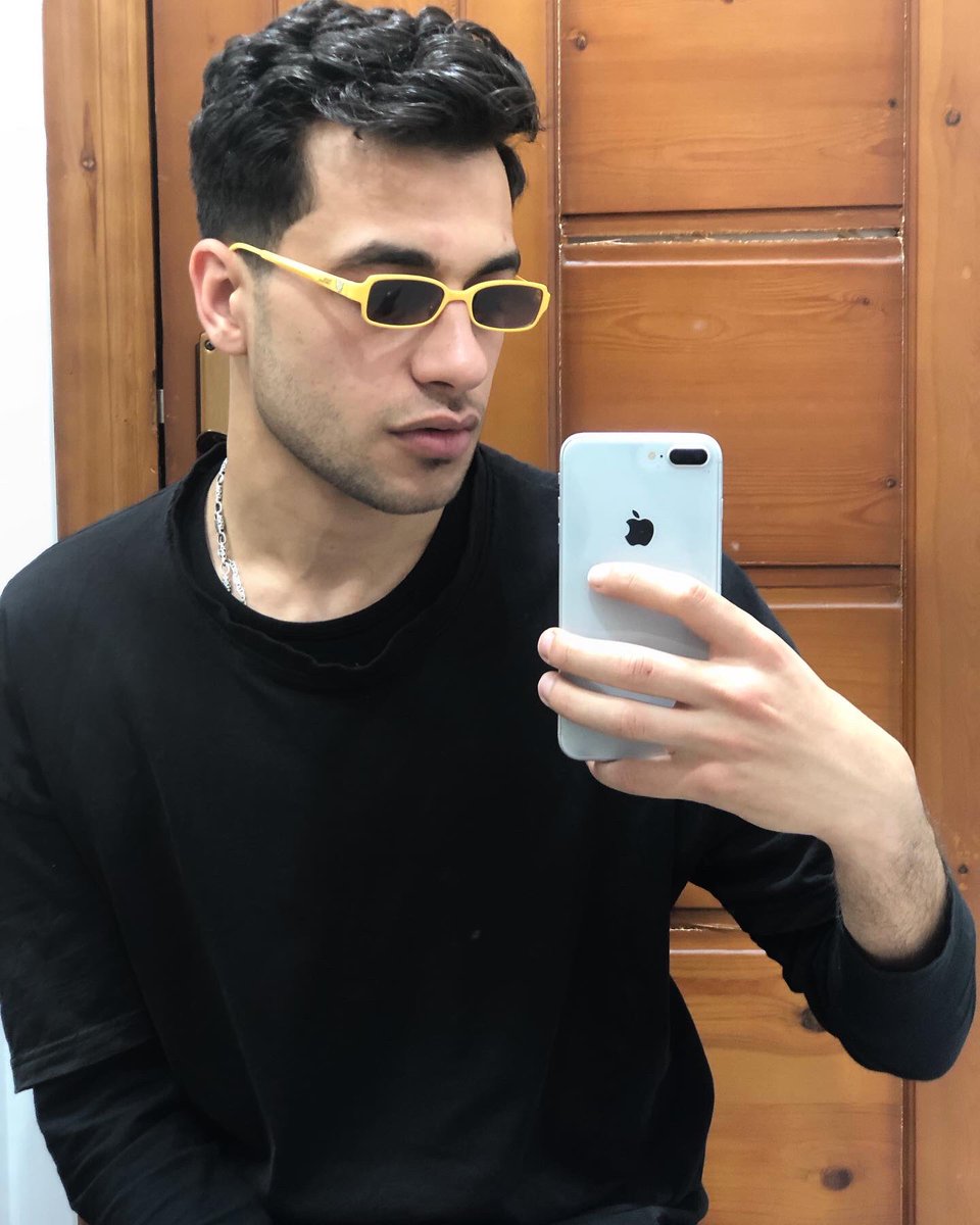 mohameddesam's tweet photo. Im tryna love you https://t.co/UnagHGMXgo