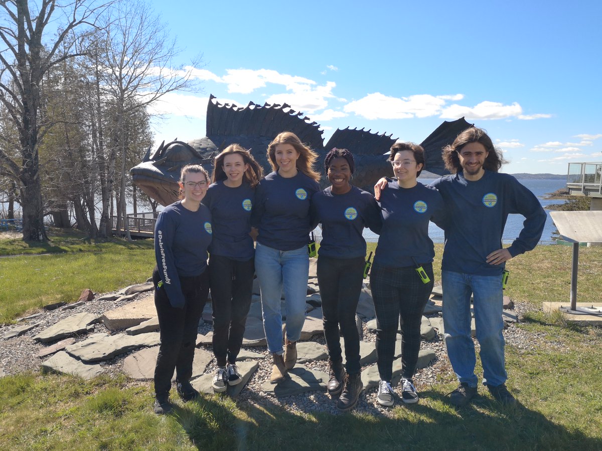 Yesterday we welcomed our first group of staff who are joining the #HuntsmanMarine Education and Outreach team for the summer! They can't wait to meet you! 

#ExploreStAndrews #FundyDiscoveryAquarium #ExploreNB