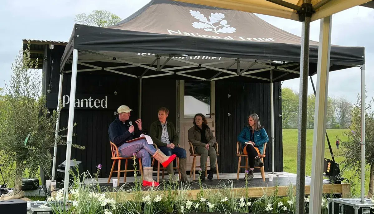 FarmWilder's tweet image. Congratulations to @plantedcities for organising such an inspiring #designfornature event at the beautiful Stourhead! Very much enjoyed being part of the panel discussion about making farming work for nature &amp;amp; people, alongside @FWAGSouthWest @sam_sportsnews &amp;amp; @Jonesthejourno.