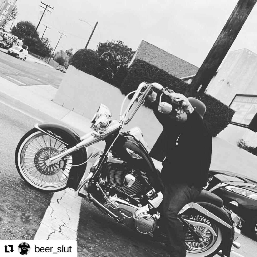 factory_47's tweet photo. Factory 47
🔥 Vicla 🔥 handlebars
#Repost @beer_slut with @make_repost
・・・
“Half past four and I’m shifting gears, my baby calling saying I need you here” 🎶 🏍 💨 #harleydavidson #deluxe #softail #softailnation #vicla #viclas #softailvicla #viclabars #factory47whittier https://t.co/3Ho0QM9Ka9