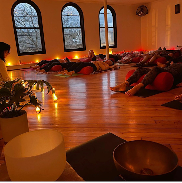 DigYoga tweet picture