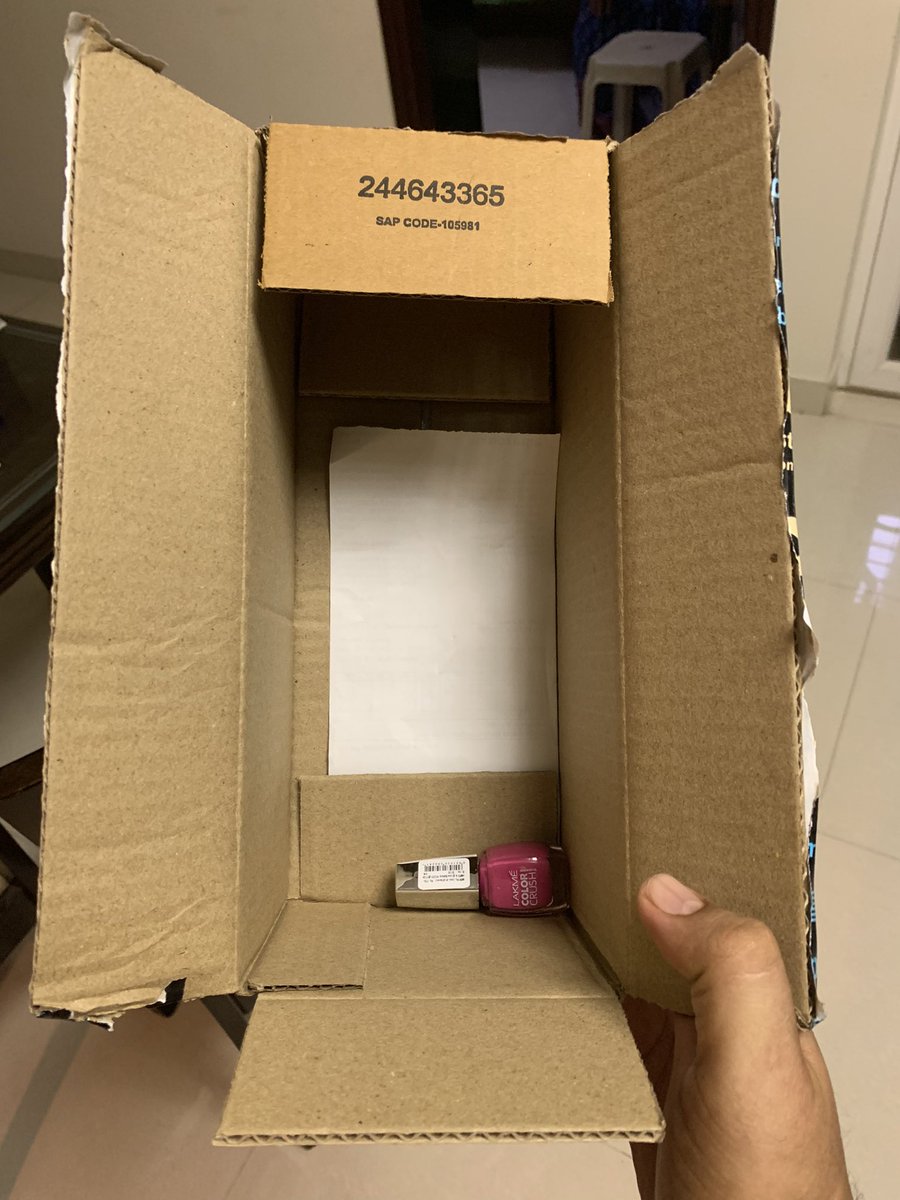 yesbeeyes's tweet photo. Really @amazonIN? #AmazonPackaging https://t.co/J4rkKjhAsF