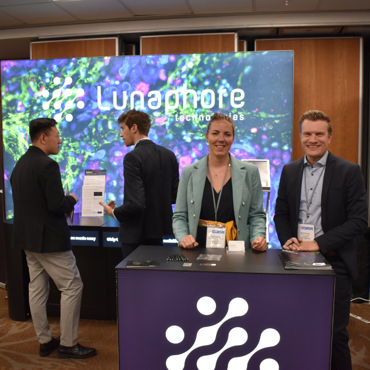 lunaphore's tweet photo. How can integrating the latest #spatialbiology technologies accelerate your biomarkers research? Find out in person at @bmd_congress #BiomarkersSeries22 in London,  booth #31! https://t.co/UtkOmFgcIZ
