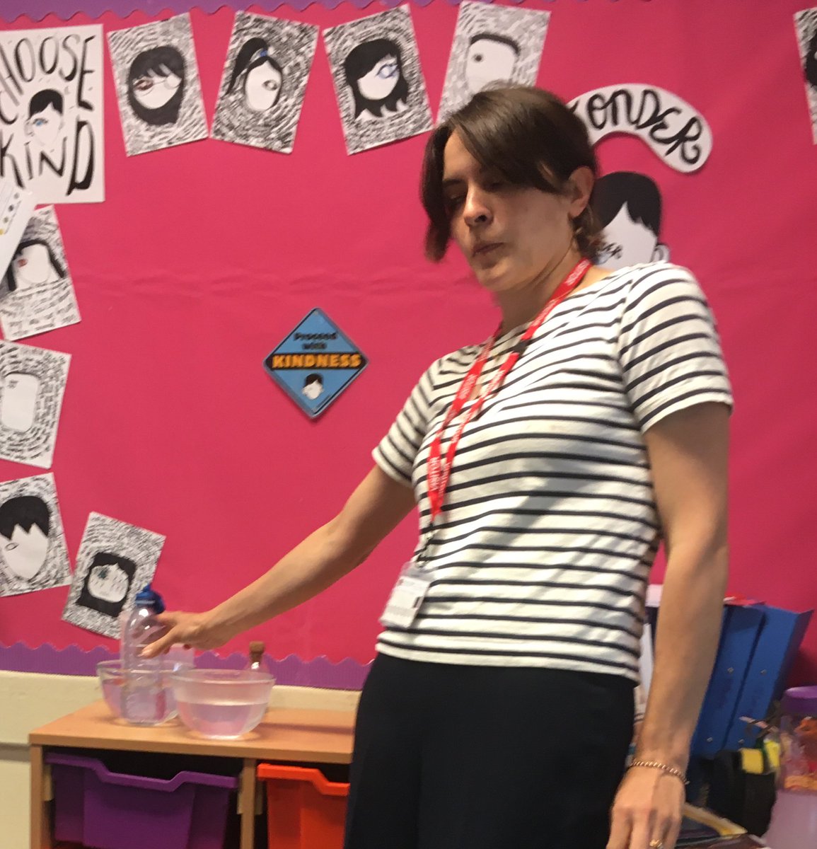 headBHSchool's tweet photo. Spot the difference! Y6 learning all about avoiding waste and preserving our food with Moments Not To Be Wasted #workshop #science #PSHE https://t.co/KRR5YxeN7X