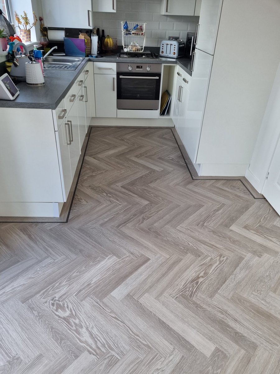 Phil Took Design Flooring tweet media