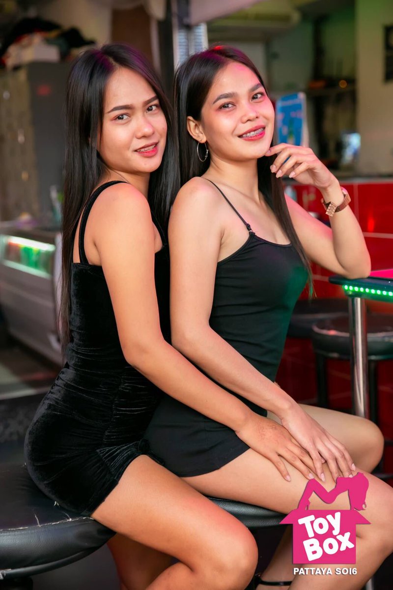 Wicked bar Soi 6 Pattaya* tweet media