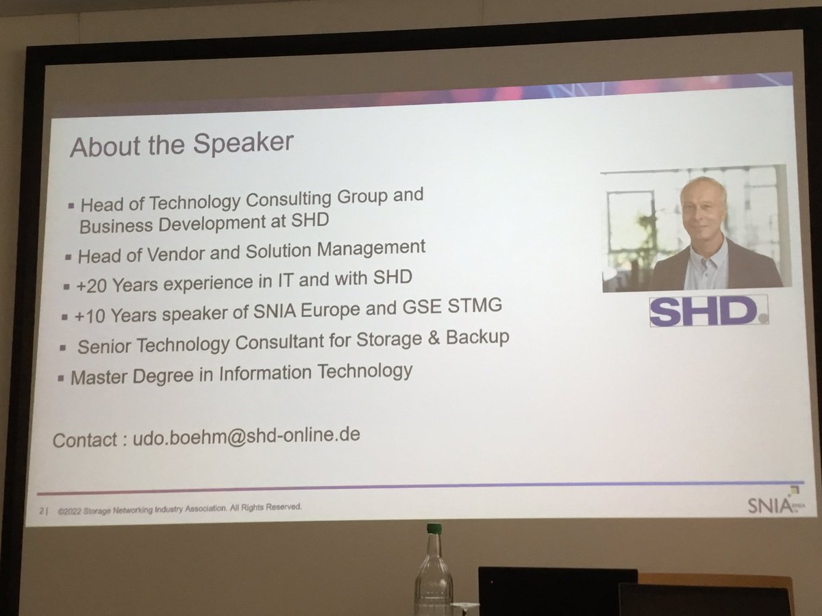 wauerochs's tweet photo. #GSESSMSD2022Spring
#GSE AK SMS (SSMSD) Frühjahrs Guide 2022
by @GuideShareEurop
#Ramsomware protection auf Storagesystemen
Udo Böhm @SNIA @SNIA_EMEA
@IBM @IBMStorage
@wauerochs from @DATEV
#DATEVBotschafter #DATEVambassador
👁🐝Ⓜ️ Champion #IBMChampion @IBMChampions https://t.co/Cw14tDcOgo