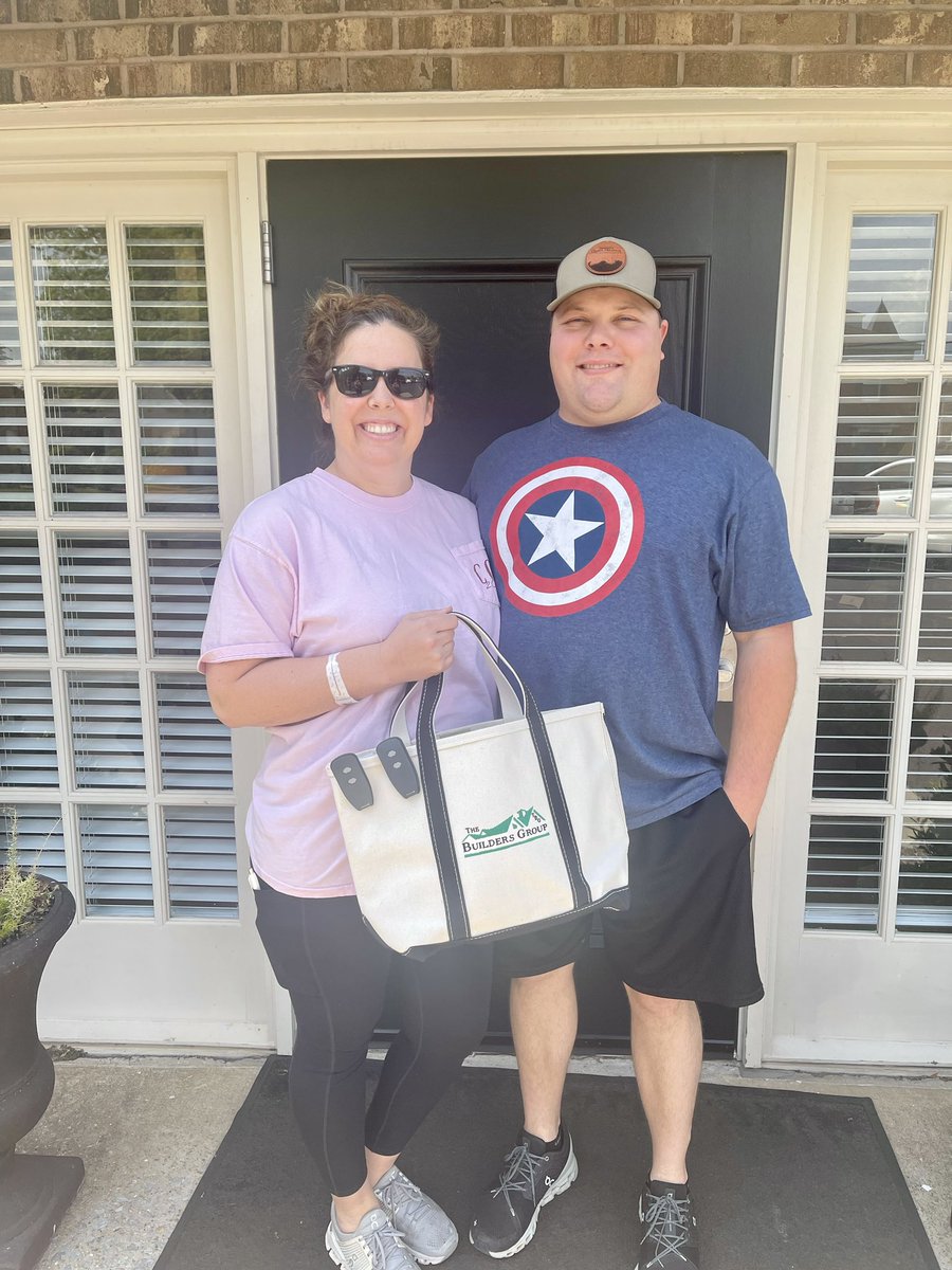 Builders_Group's tweet image. Congratulations to the Nance’s for not only closing on their new home, but also their new bundle of joy! 🏡 🍼
Such huge milestones! 
We are very thankful we were able to positively impact your lives during this exciting time! 
#closingday #happycustomers #residentialconstruction